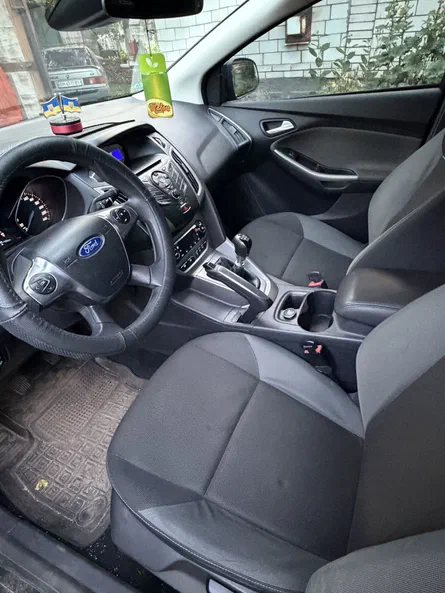 Ford Focus 2011 - 5