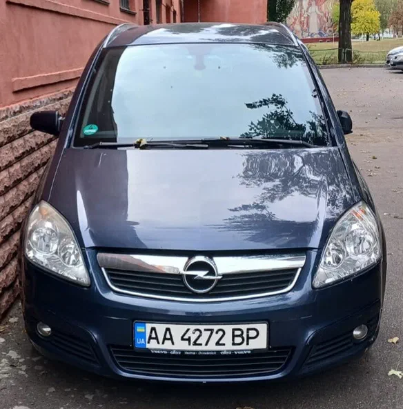 Opel Zafira 2007 - 0