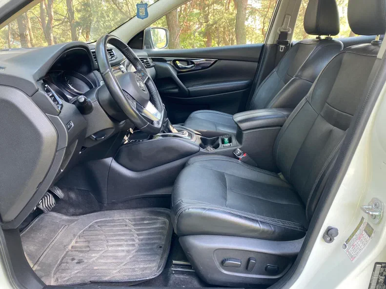Nissan Rogue Sport 2019 - 16