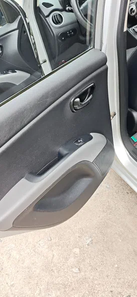 Hyundai i10 2011 - 24