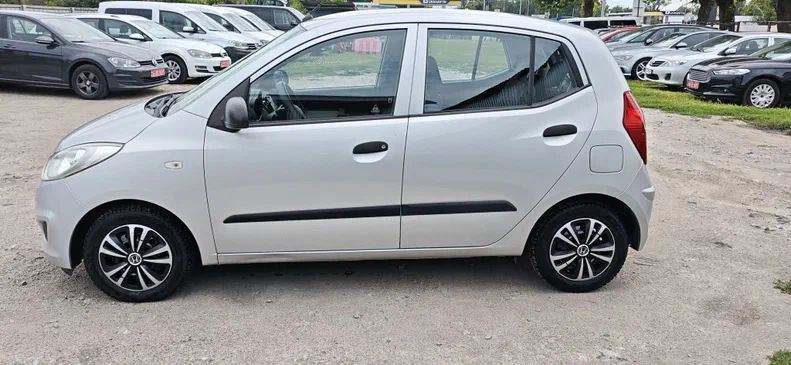 Hyundai i10 2011 - 11