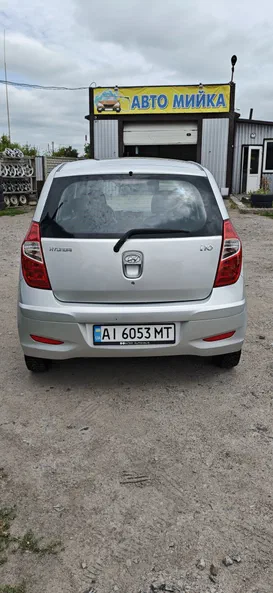 Hyundai i10 2011 - 13