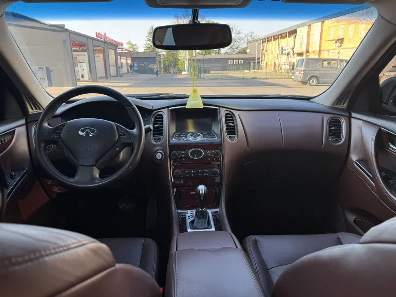 Infiniti QX50 2016 - 11