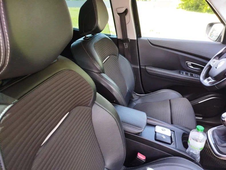 Renault Scenic 2019 - 4