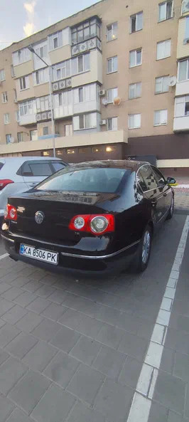 Volkswagen Passat 2008 - 4