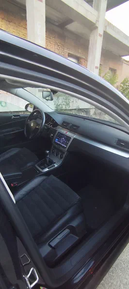 Volkswagen Passat 2008 - 5