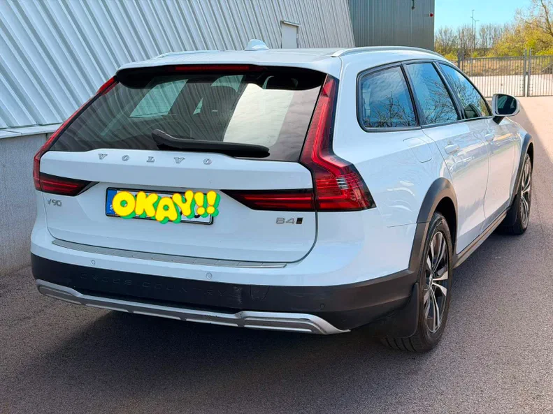 Volvo V90 Cross Country 2021 - 23