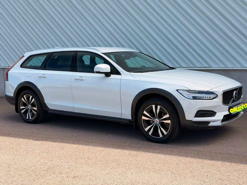 Volvo V90 Cross Country 2021 - 3