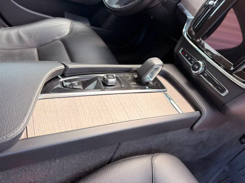 Volvo V90 Cross Country 2021 - 24