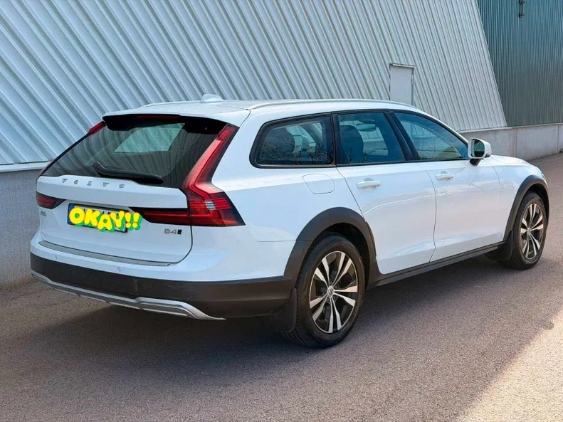 Volvo V90 Cross Country 2021 - 5