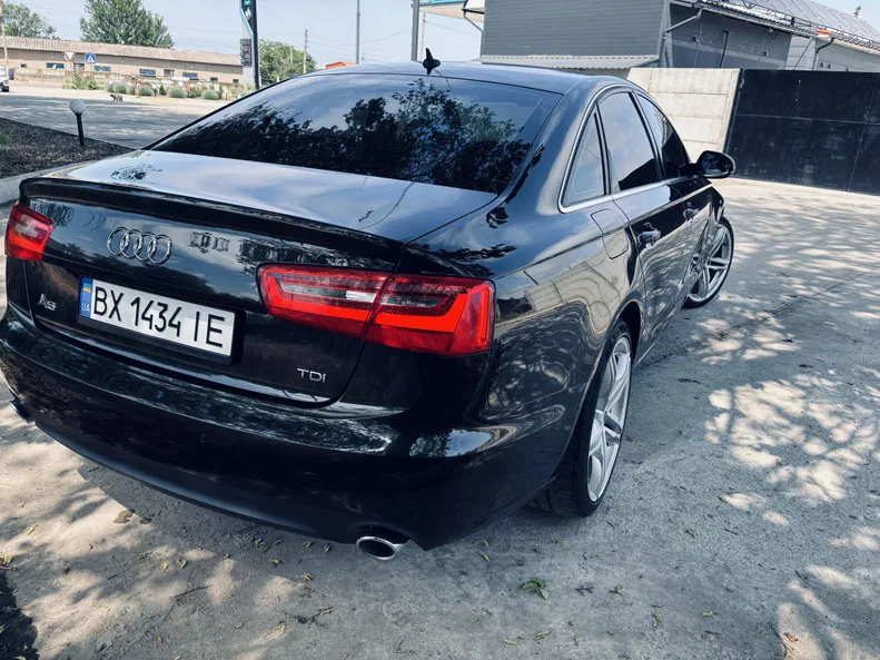Audi A6 2011 - 10