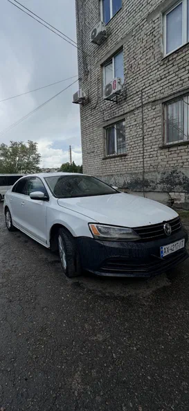 Volkswagen Jetta 2015 - 1