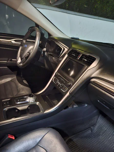 Ford Fusion (North America) 2017 - 25