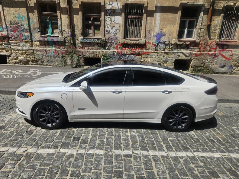 Ford Fusion (North America) 2017 - 18