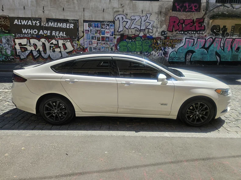 Ford Fusion (North America) 2017 - 4