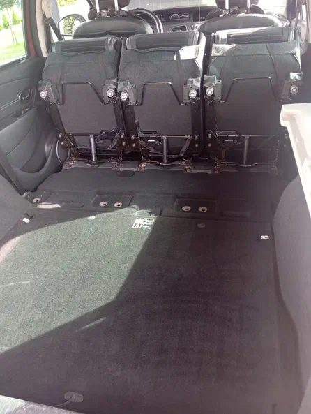 Renault Scenic 2014 - 11