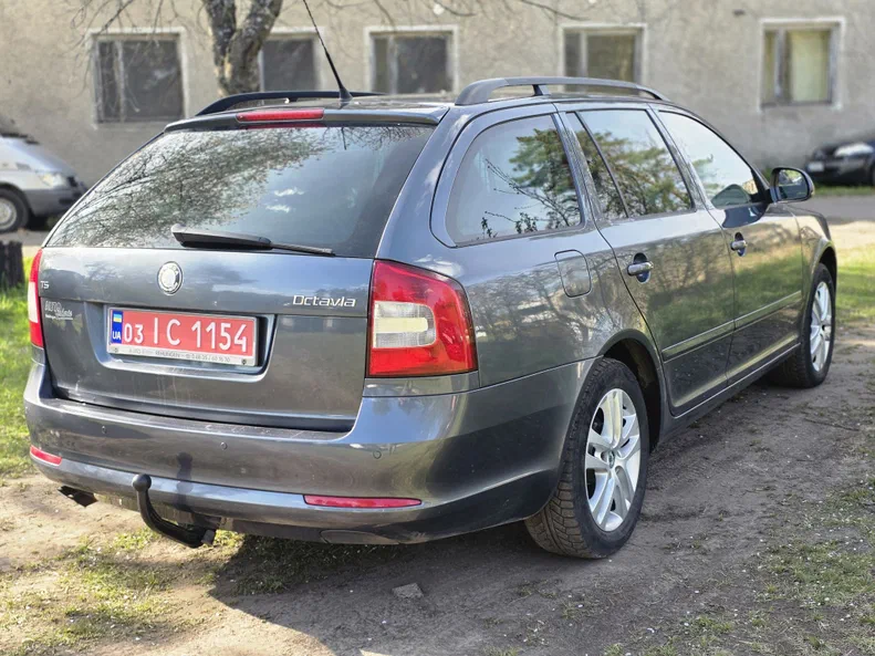 Skoda Octavia 2010 - 0