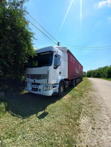 Renault Premium 2011 - 0