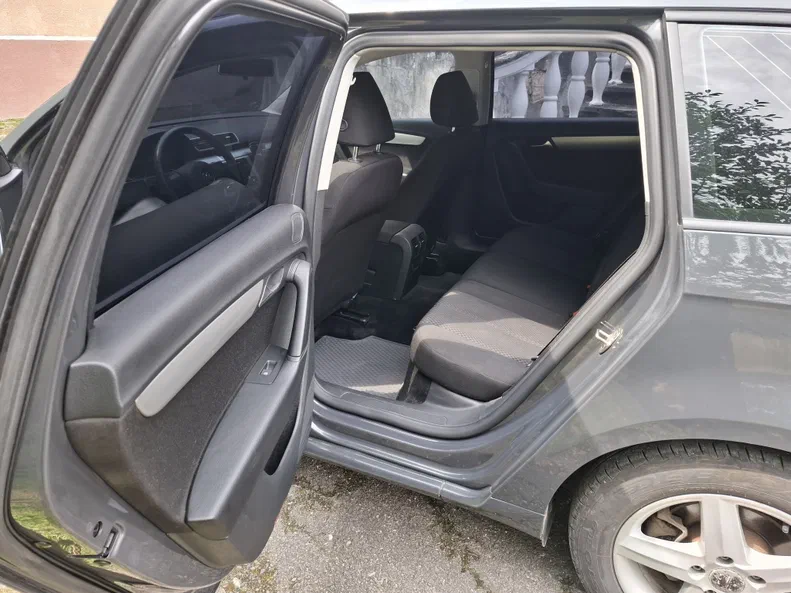Volkswagen Passat 2014 - 13