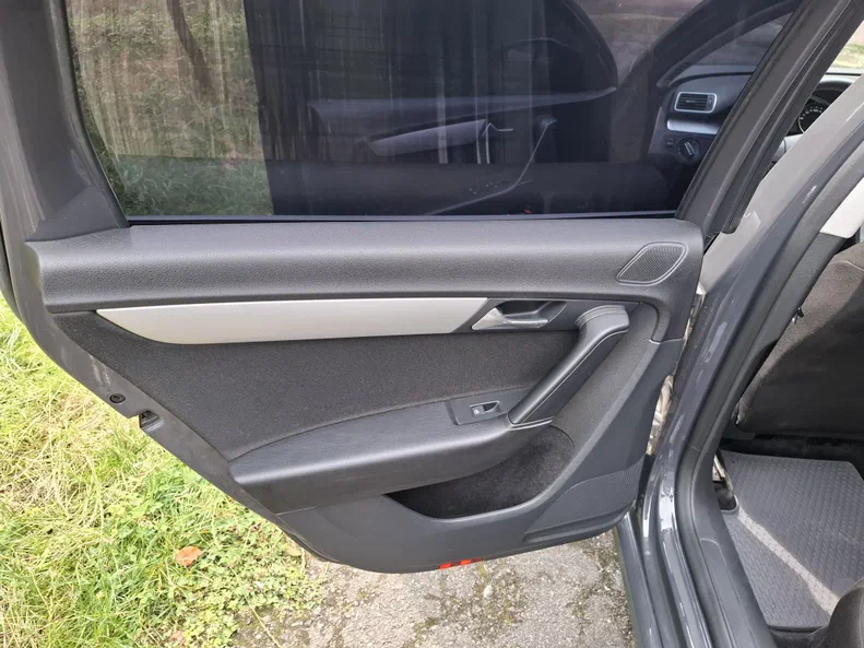 Volkswagen Passat 2014 - 19