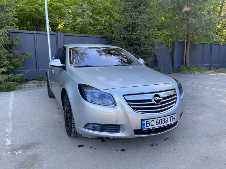 Opel Insignia 2009 - 2