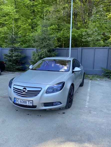 Opel Insignia 2009 - 1