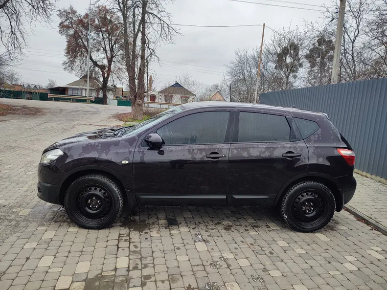 Nissan Qashqai 2010 - 12