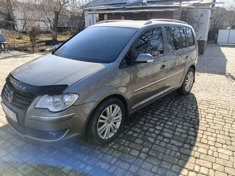 Volkswagen Touran 2007 - 1