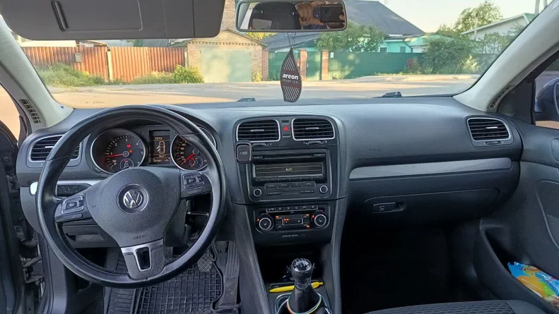 Volkswagen Golf 2013 - 8