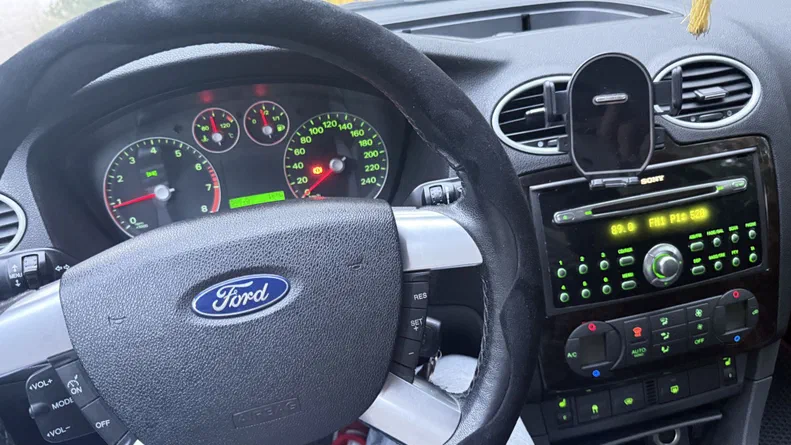 Ford Focus 2005 - 13