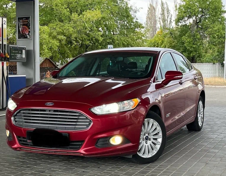 Ford Fusion (North America) 2016 - 3