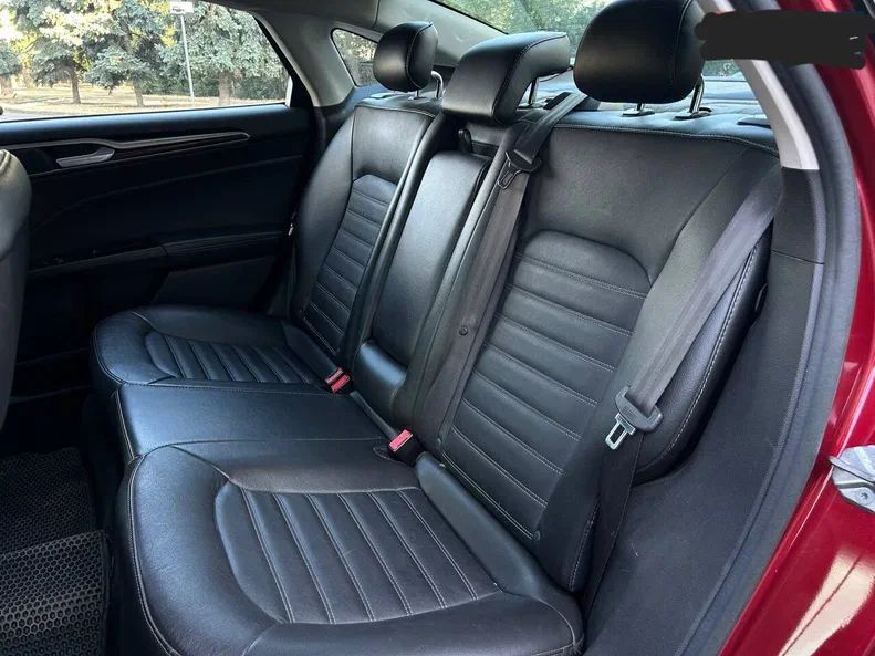 Ford Fusion (North America) 2016 - 12