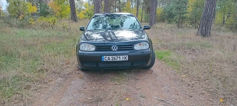 Volkswagen Golf 1999 - 0