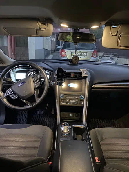 Ford Fusion (North America) 2016 - 6