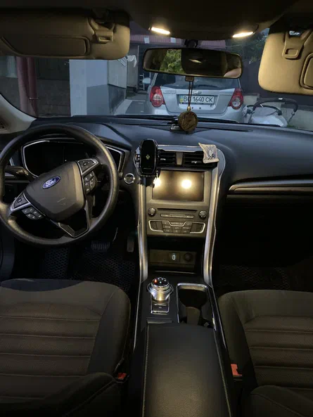 Ford Fusion (North America) 2016 - 7