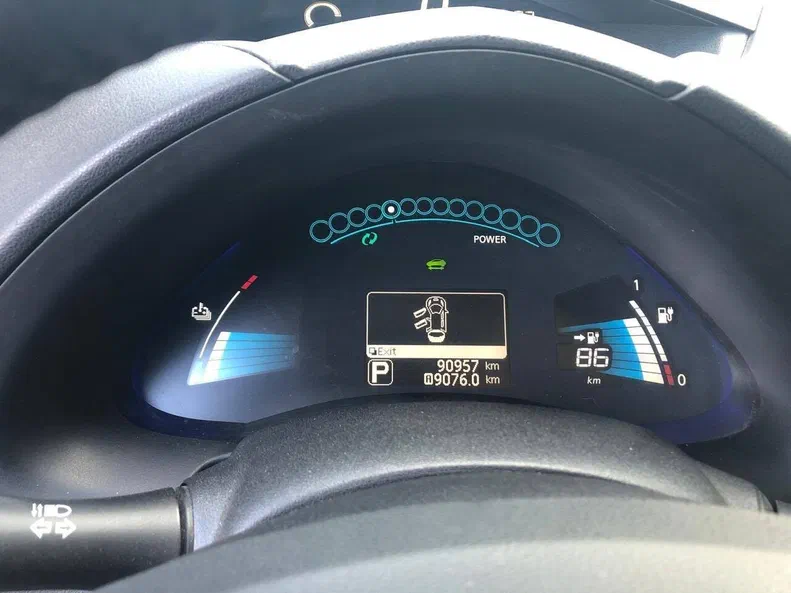 Nissan Leaf 2017 - 6
