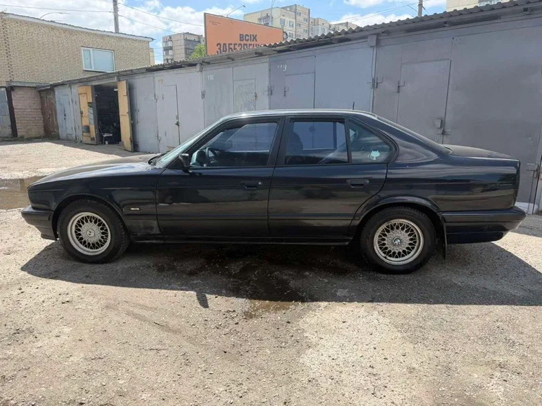 BMW 5 серія 1994 - 3