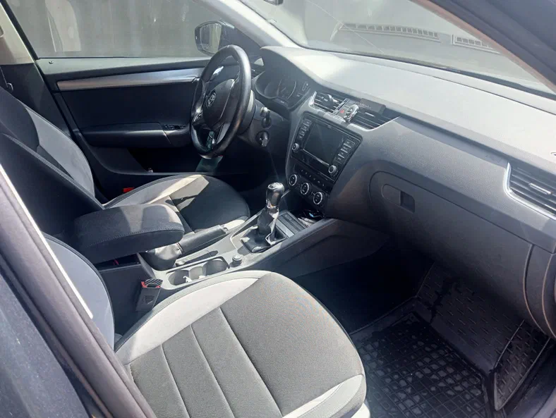 Skoda Octavia 2016 - 3