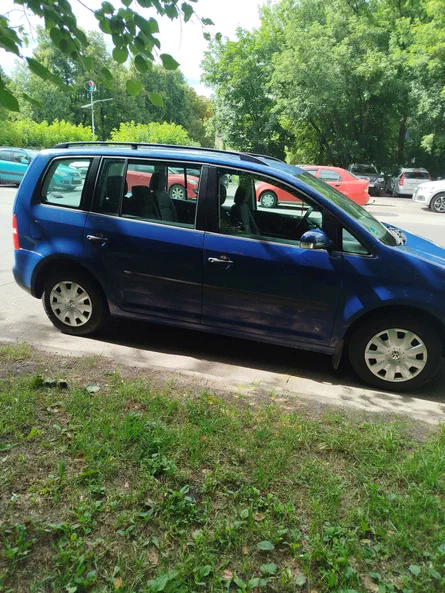 Volkswagen Touran 2003 - 2