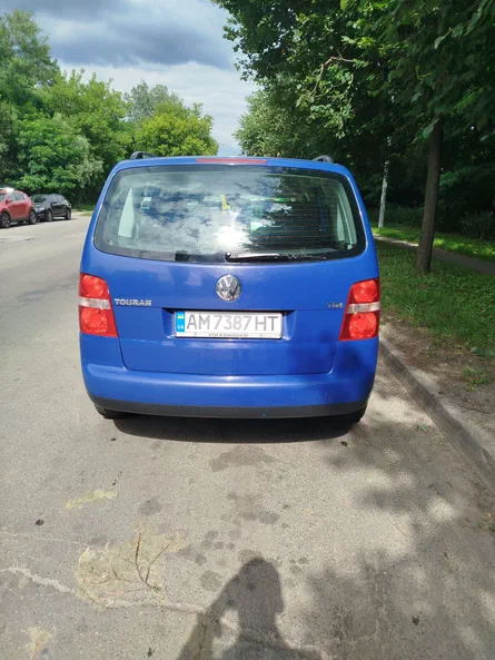 Volkswagen Touran 2003 - 5