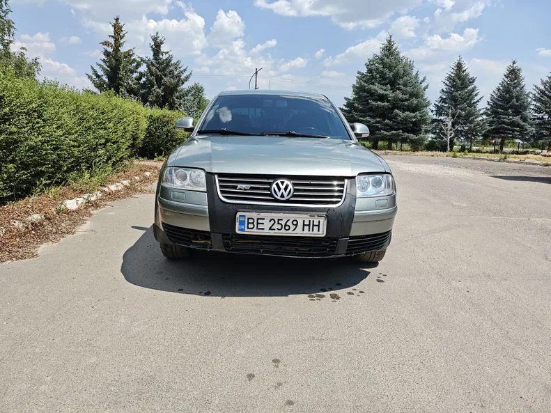 Volkswagen Passat 2004 - 1