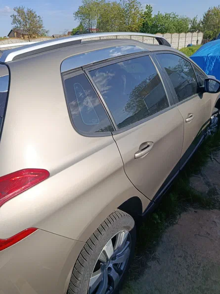 Peugeot 2008 2016 - 2