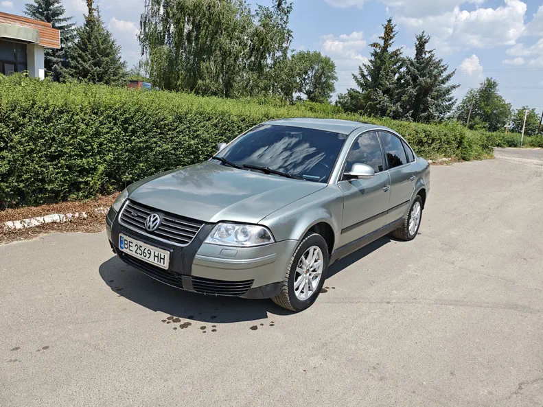 Volkswagen Passat 2004 - 0