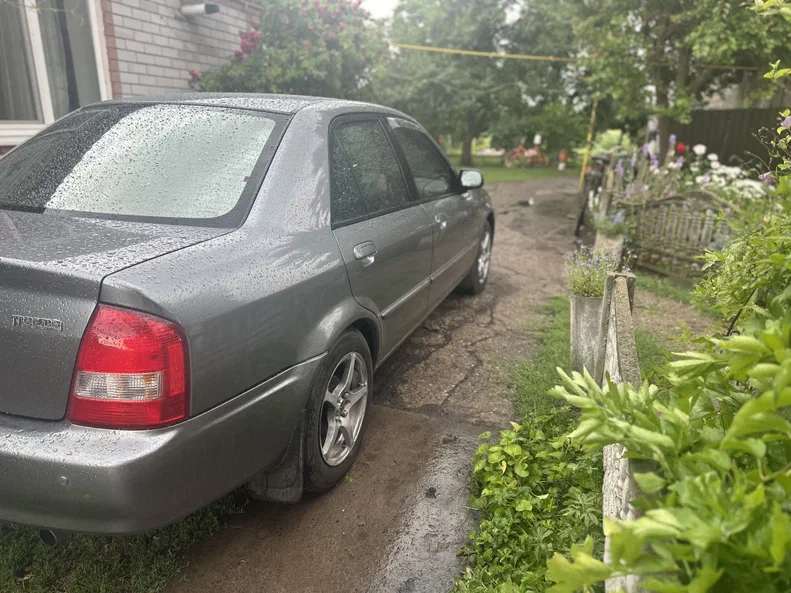 Mazda Protege 2002 - 2