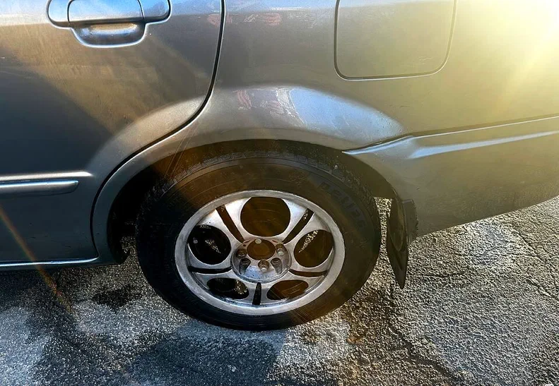 Mazda Protege 2002 - 9
