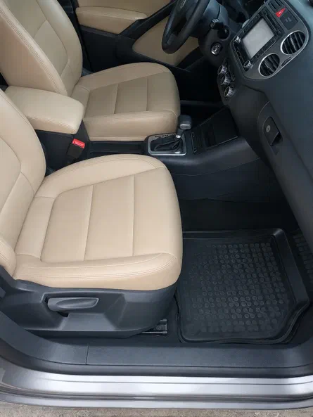 Volkswagen Tiguan 2010 - 6