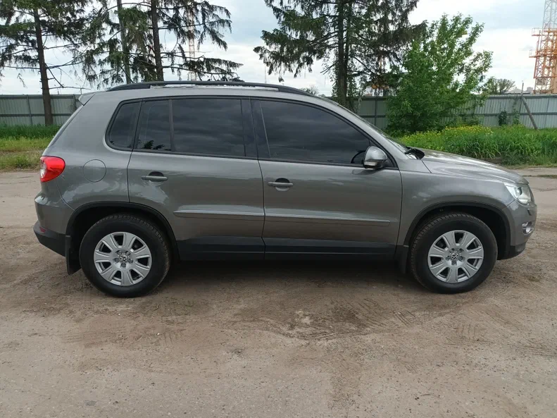 Volkswagen Tiguan 2010 - 3