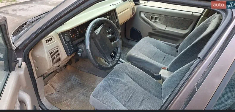 Volvo 460 1992 - 3