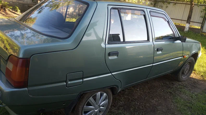 ЗАЗ 1103 «Славута» 2007 - 13