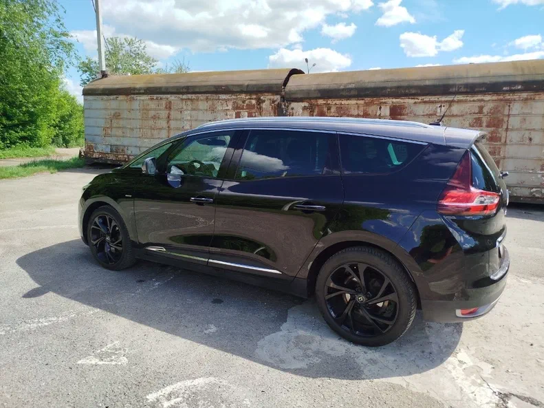 Renault Scenic 2019 - 12